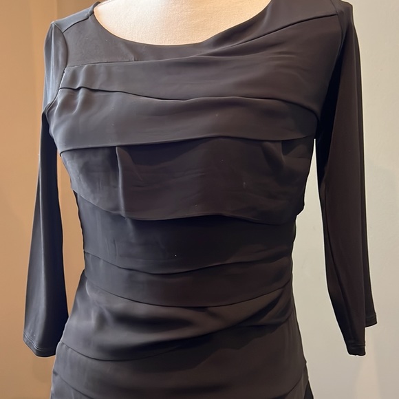 White House Black Market XS dress - Picture 3 of 3